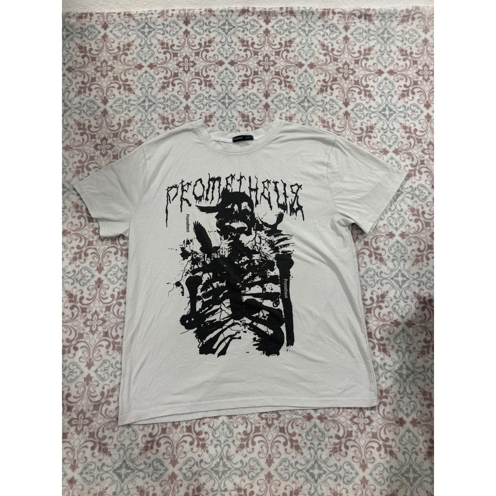 Romwe Prometheus Skeleton Graphic Tee Light Gray Mens Medium Short Sleeve Shirt